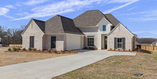 Lewis Farms–201 Harvest View Place (Lot 9)